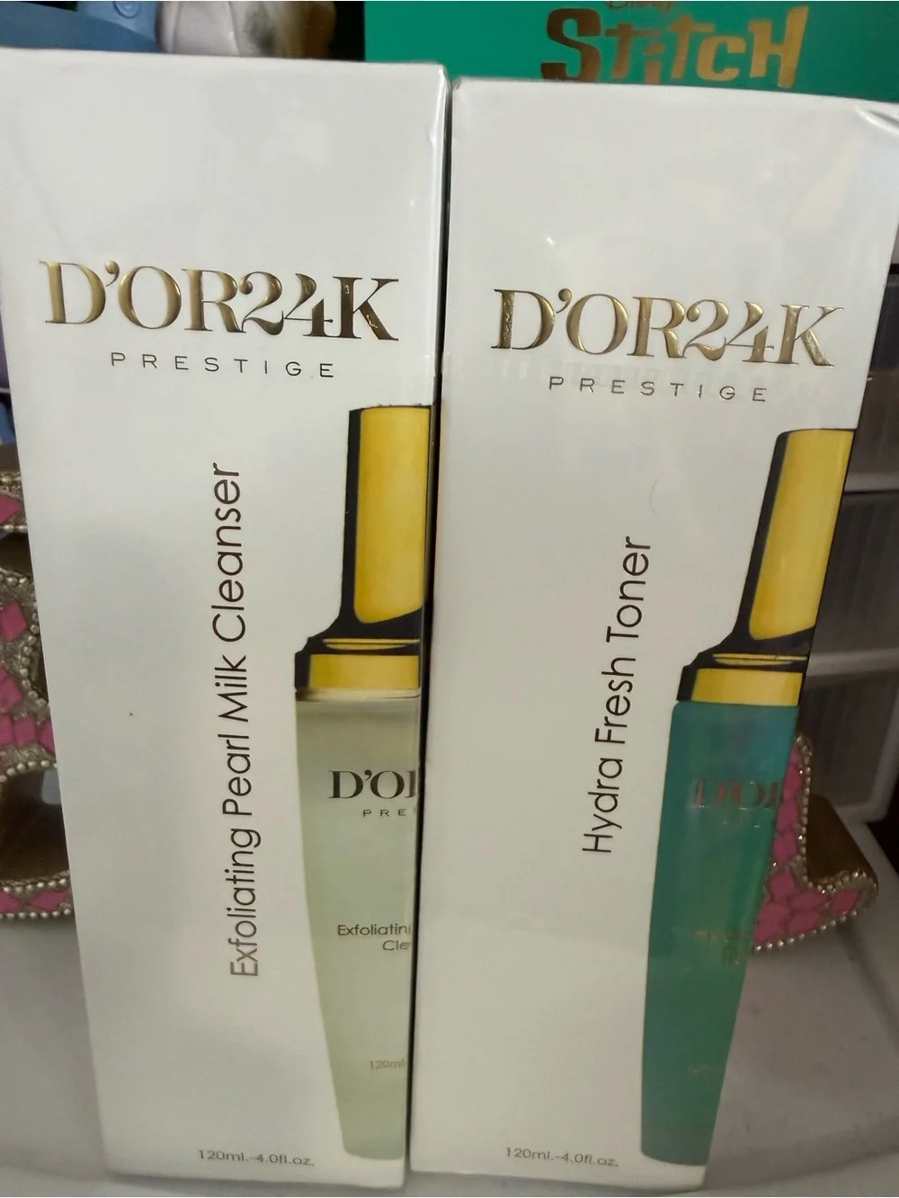 Prestige Dior 24 Hydra Fresh Toner & Exfoliating Pearl Milk Cleanser - White/Gre